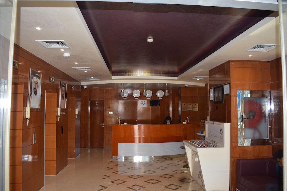 שארג'ה Aldar Hotel מראה חיצוני תמונה