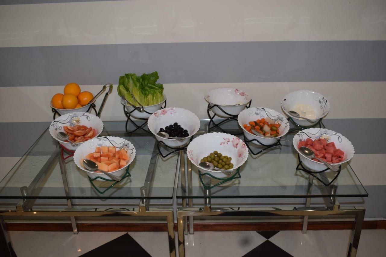 שארג'ה Aldar Hotel מראה חיצוני תמונה